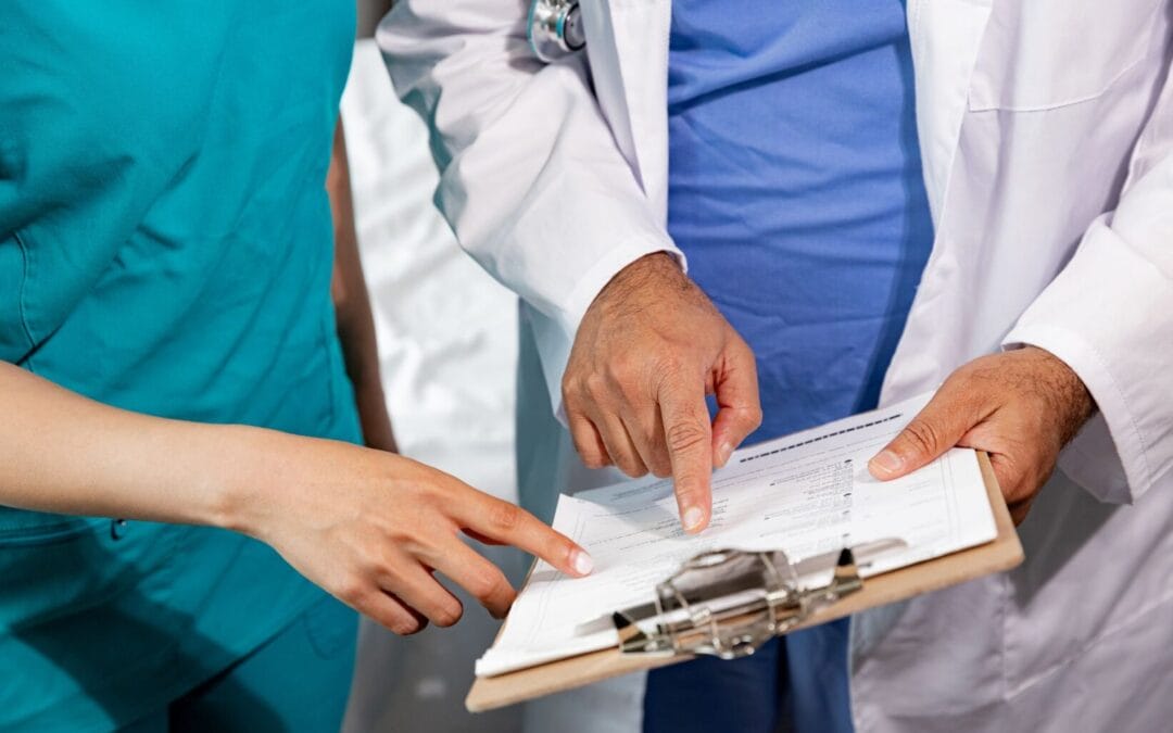 How A Nurse Aide Training Program Can Address Career Roadblocks