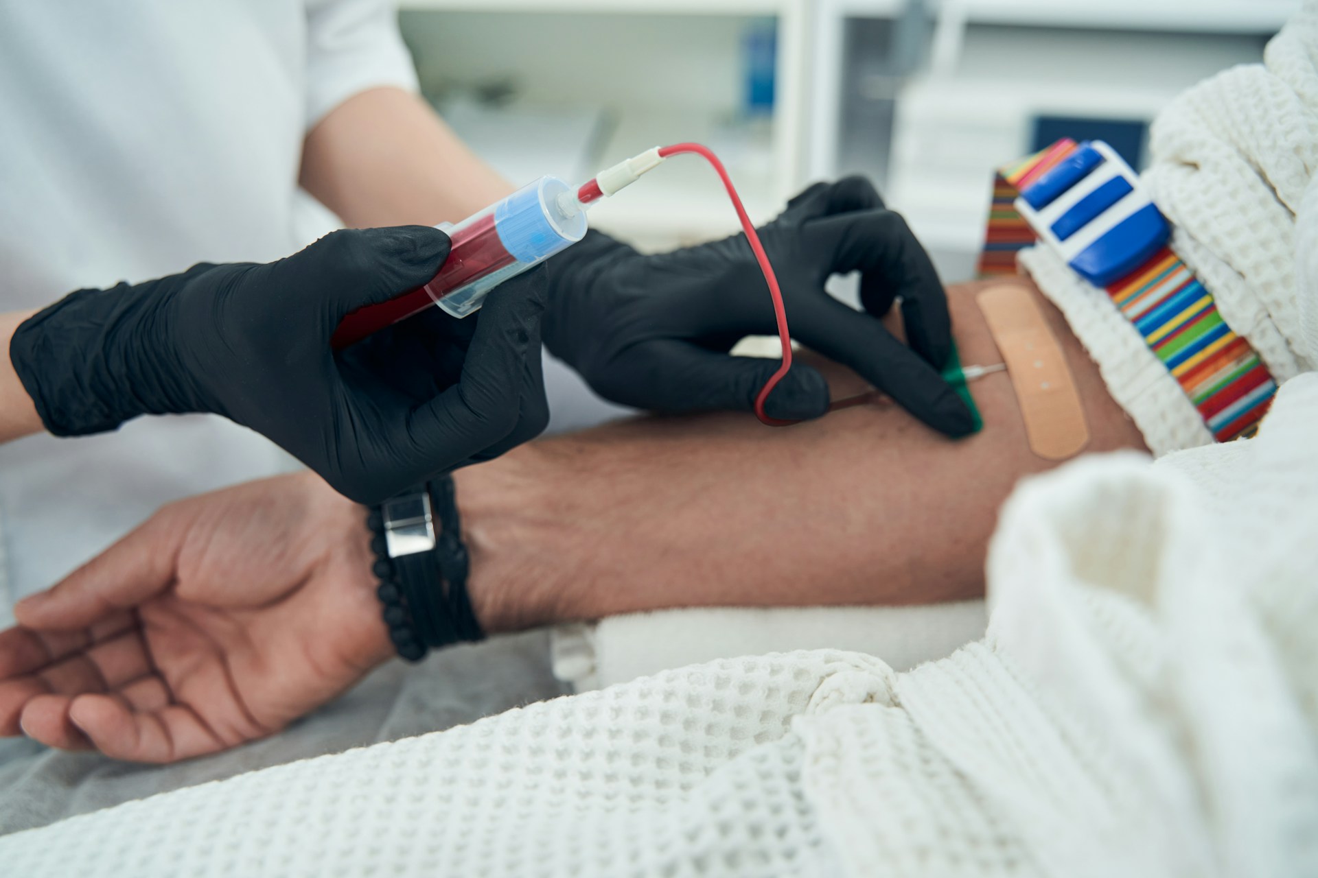 Phlebotomy for Nursing Aides: Safety Habits to Build in Training